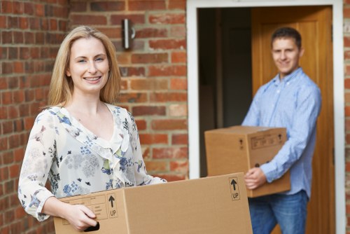 Expert tips for a stress-free relocation in Swiss Cottage